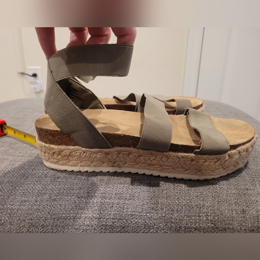 Womens esprit espadrille size 9